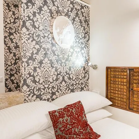 Intimo Ed Eclettico A Trastevere Апартаменты Рим